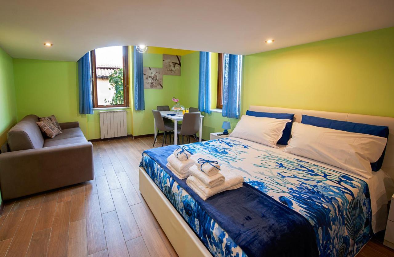 Casa "Positano" Da Ely - Salerno Centro Con Self Check-In Apartment Exterior photo